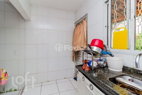 Image 11 - 751910