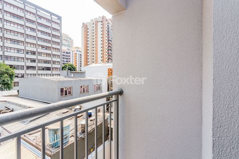 Image 7 - 752586