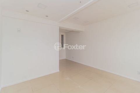 Image 7 - 752865