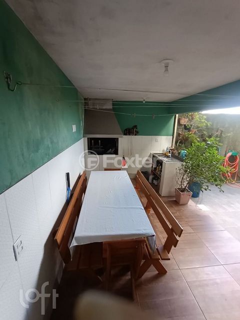 Image 9 - 753318
