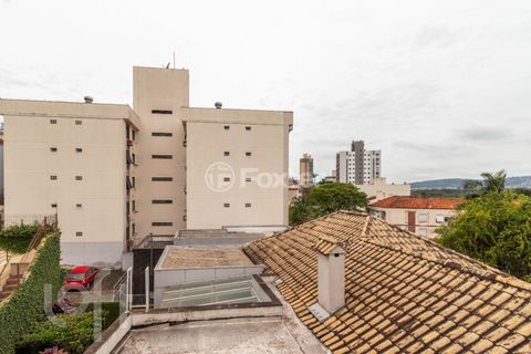 Image 11 - 753573