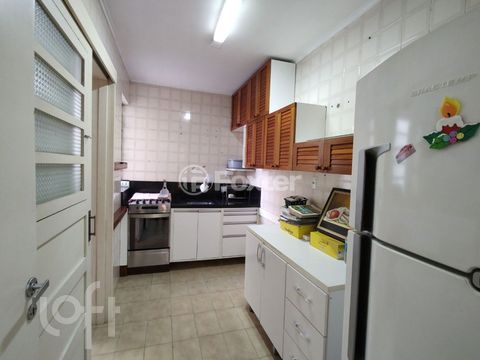Image 3 - 753732