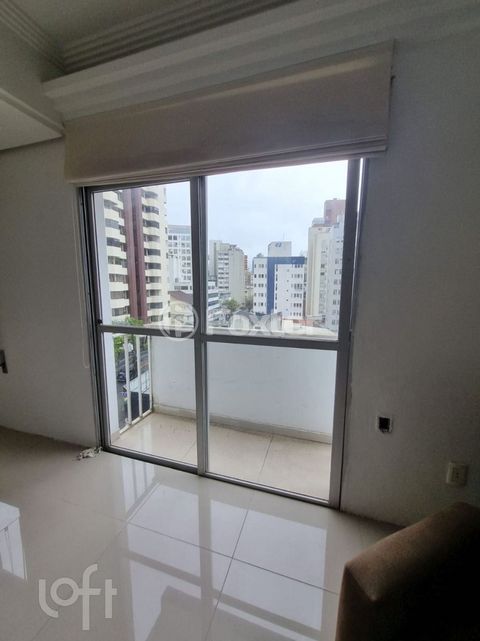 Image 4 - 754062