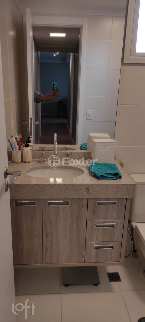 Image 7 - 755331