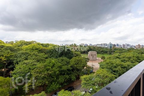 Image 15 - 755332