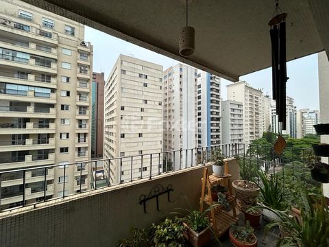 Image 14 - 755425