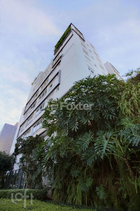 Image 9 - 755855
