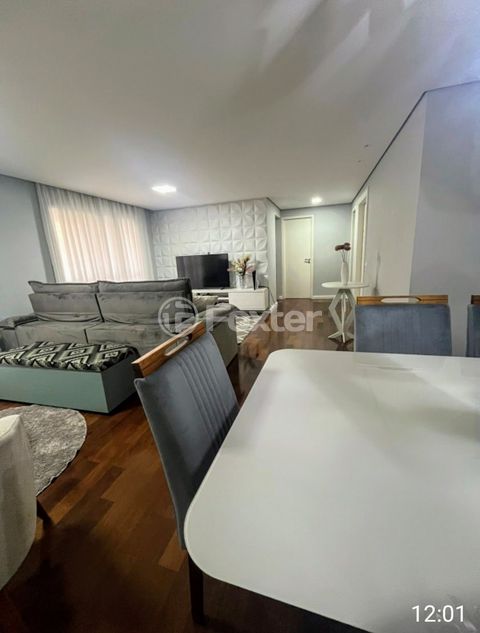 Image 9 - 755988