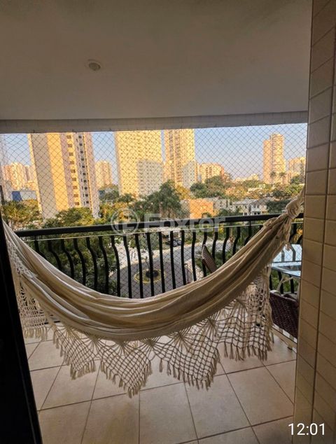 Image 1 - 755988