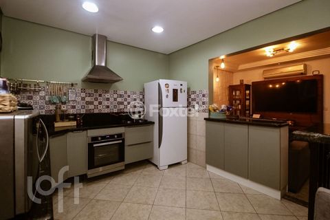 Image 14 - 756526