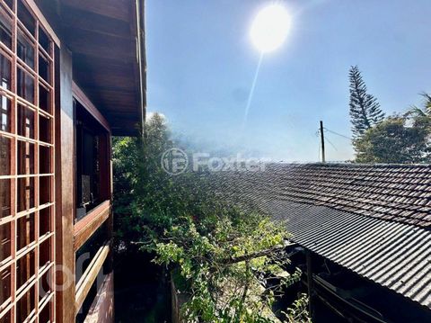 Image 10 - 756973