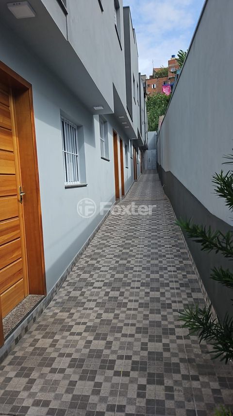 Image 10 - 757582