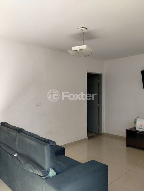 Image 3 - 757917