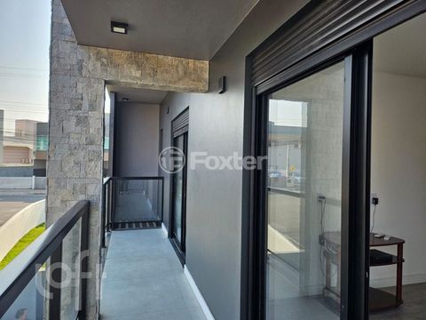 Image 6 - 758044