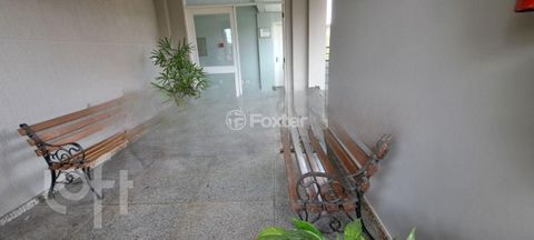 Image 1 - 758247