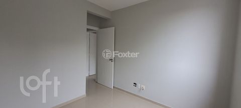 Image 19 - 758247