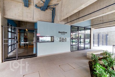 Image 13 - 758252