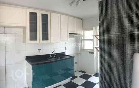 Image 6 - 769682