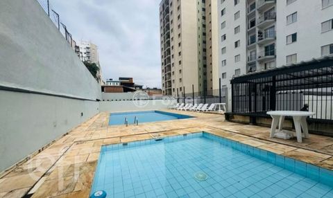 Image 8 - 769800