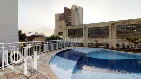 Image 17 - 798651