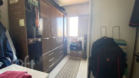 Image 19 - 799667