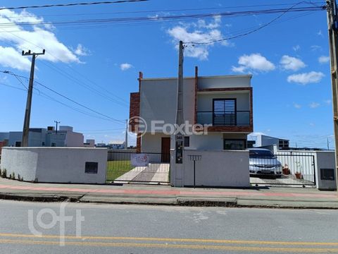 Image 5 - 806240