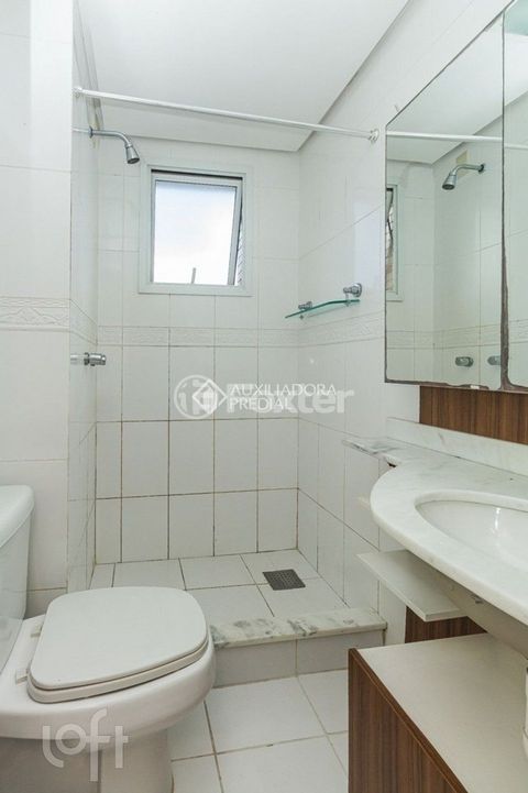 Image 9 - 806301