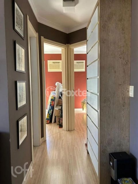 Image 6 - 806302