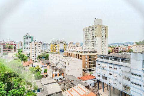 Image 15 - 806339