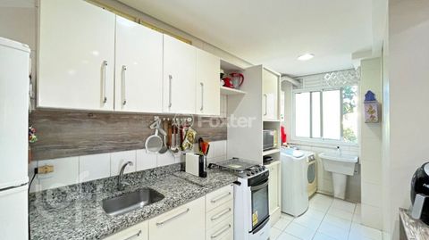 Image 9 - 806428