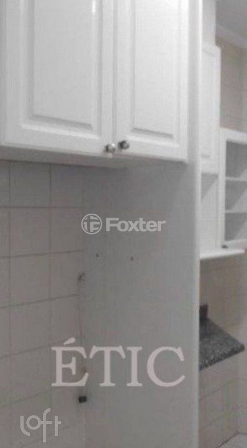 Image 3 - 806563