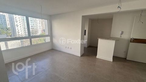 Image 4 - 807498