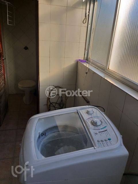 Image 7 - 807643