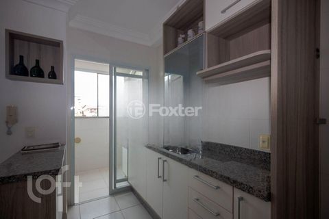 Image 3 - 807657