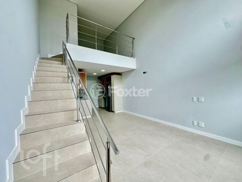 Image 2 - 807686