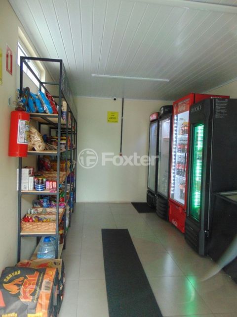 Image 6 - 807687