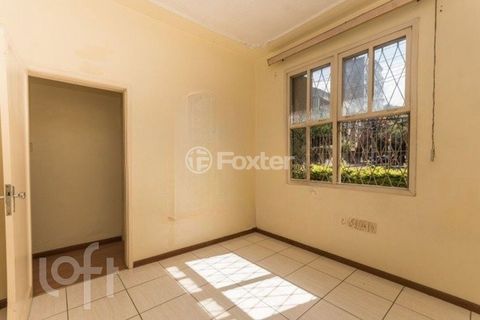 Image 1 - 807808