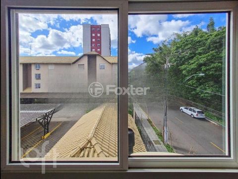 Image 7 - 807877