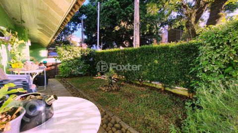 Image 7 - 808071