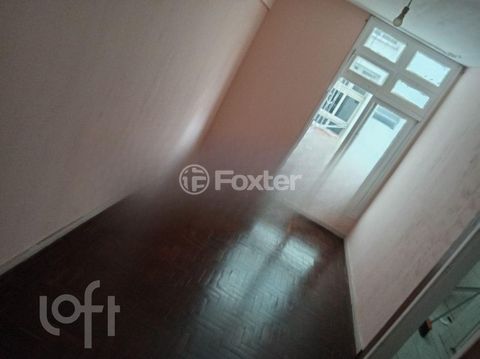 Image 4 - 808112