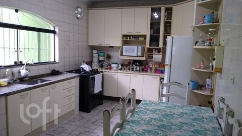 Image 5 - 808188