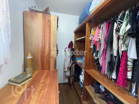 Image 7 - 808270
