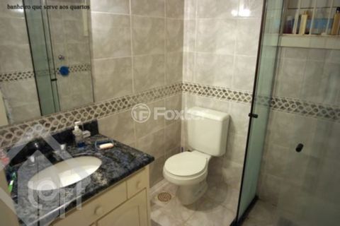 Image 9 - 808454