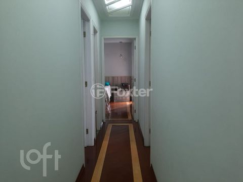 Image 7 - 808473
