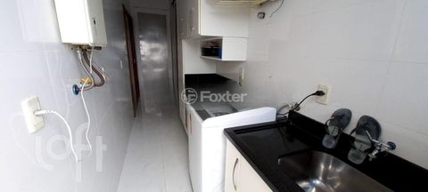 Image 9 - 808493