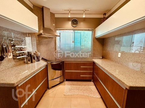 Image 8 - 808581