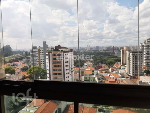 Image 8 - 808891