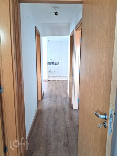 Image 6 - 808914