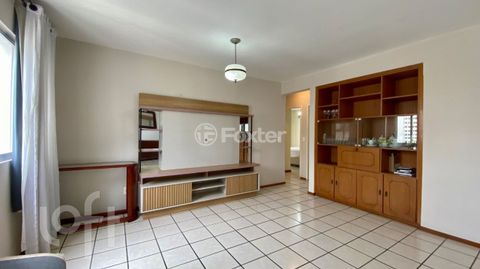Image 3 - 809644