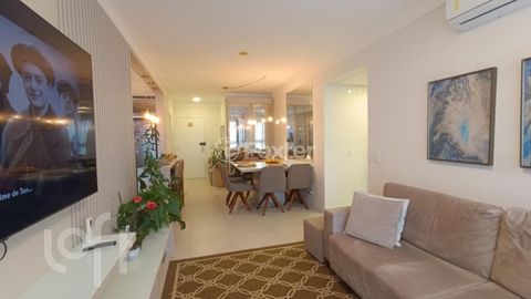 Image 1 - 809873